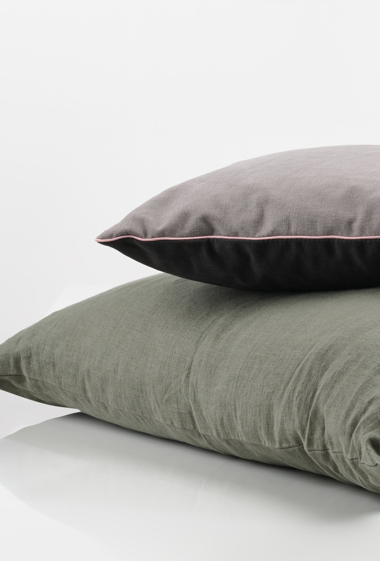 GUSTAV Headboard Fossflake pillow - Dusty Green (50x70)