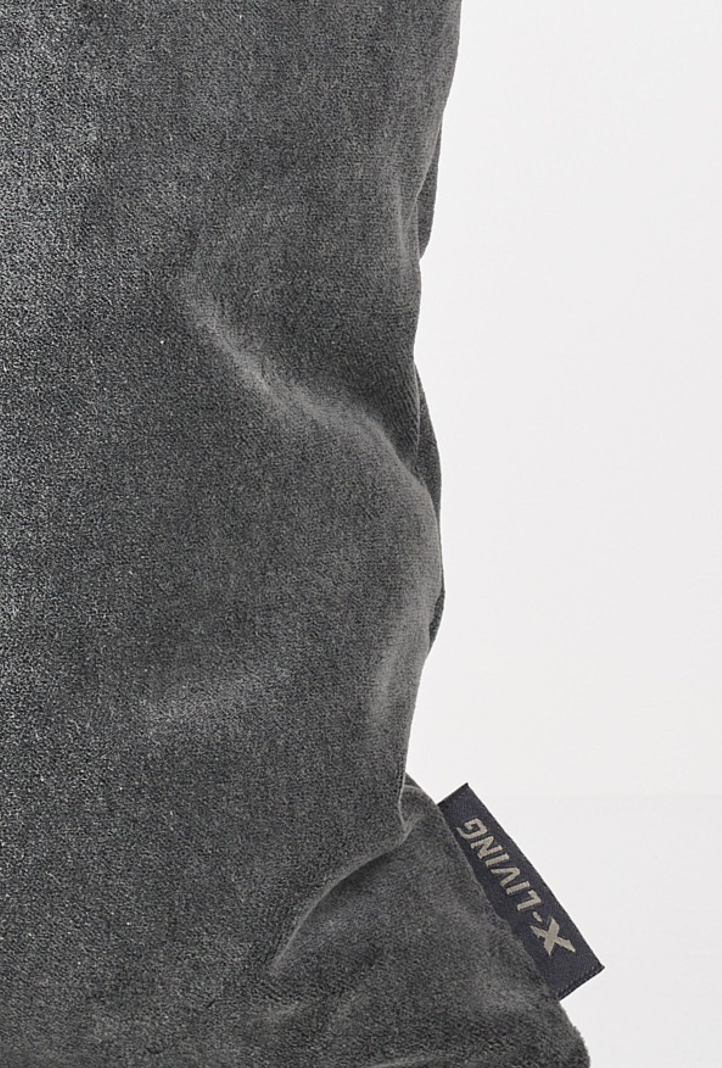 HAARLEM Decorative velvet cushion - Dark Grey (42x42)