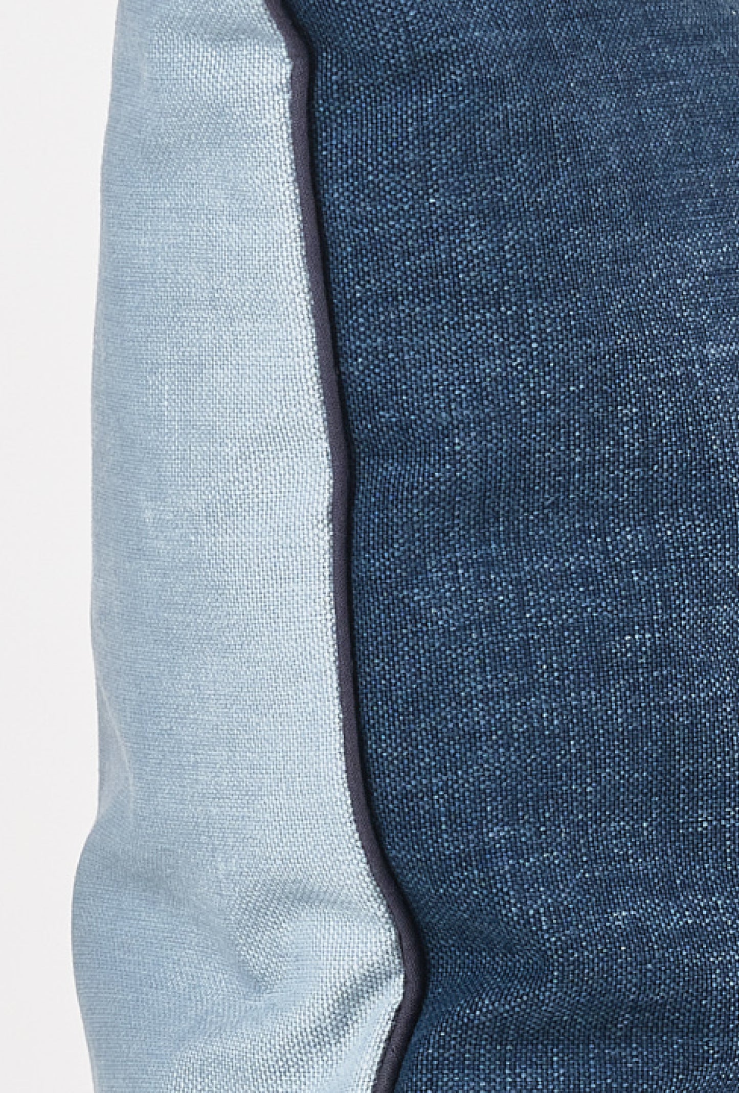 KATHRINE Brushed cotton decorative cushion - Deep Blue / Light Blue (42x42)