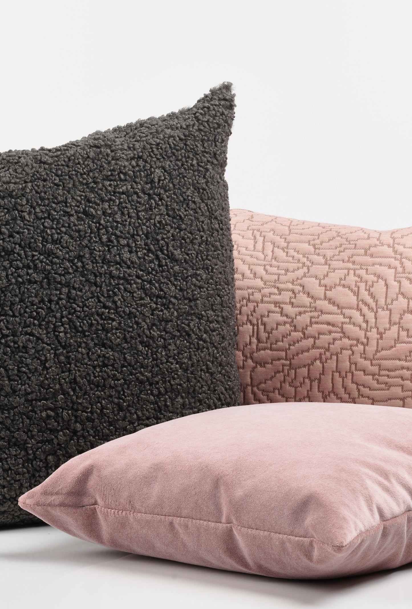 JOY Decorative cushion with fake fur and brushed cotton - Dark Grey (50x50)